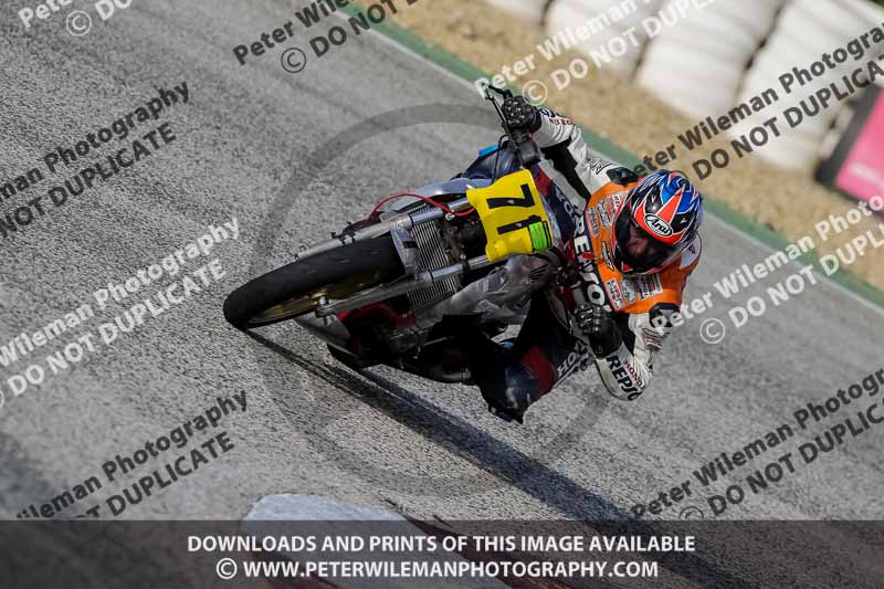 cadwell no limits trackday;cadwell park;cadwell park photographs;cadwell trackday photographs;enduro digital images;event digital images;eventdigitalimages;no limits trackdays;peter wileman photography;racing digital images;trackday digital images;trackday photos